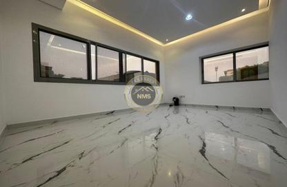 Apartment - 1 - 1 for rent in Hadbat Al Zafranah - Muroor Area - Abu Dhabi