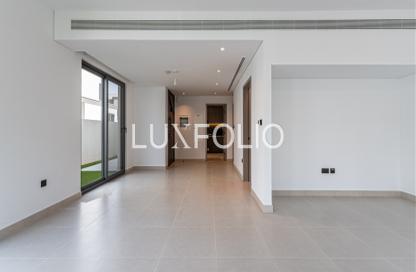 Villa - 4 - 6 for sale in Aura 2 - Aura - Tilal Al Ghaf - Dubai Villa - 4 - 6 for sale in Aura 2 - Aura - Tilal Al Ghaf - Dubai