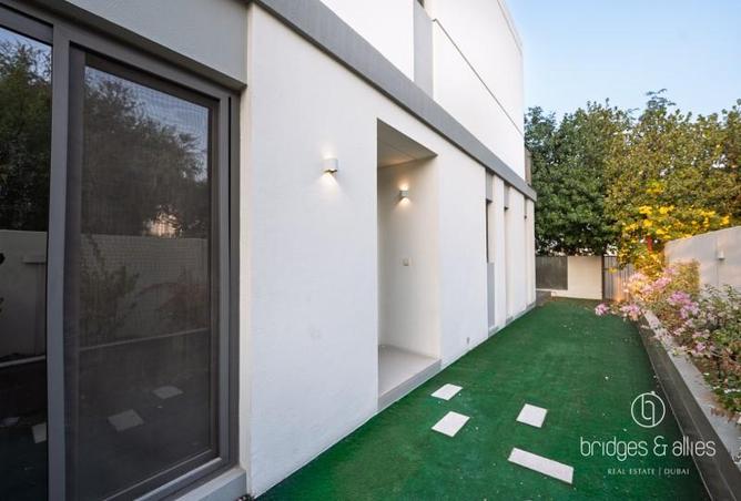 65150973 - Property Image 2