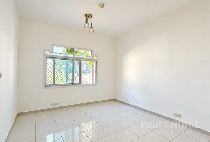 152373671 - Property Image 3
