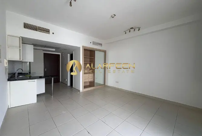 76131289 - Property Image 3