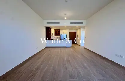 Apartment - 2 Bedrooms - 2 Bathrooms for rent in The Hamilton - Town Square - Dubai