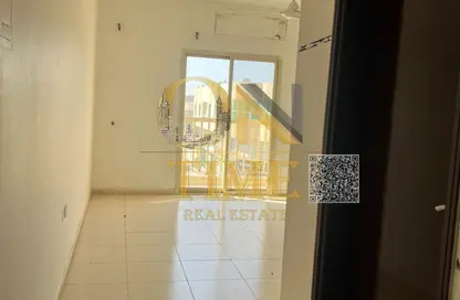 عمارة بالكامل - 8 غرف نوم - 8 حمامات للبيع في بناية الرميلة - الرميلة 2 - الرميلة - عجمان