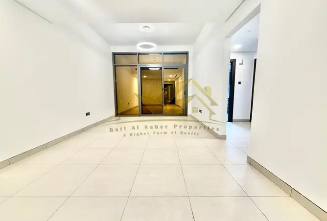 127496415 - Property Image 2