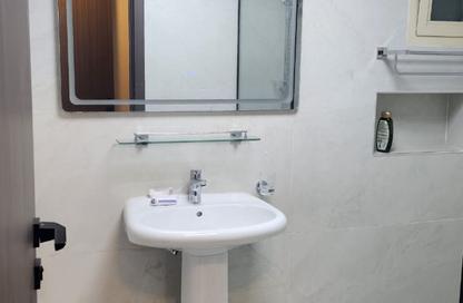 Apartment - 1 Bedroom - 2 Bathrooms for rent in New Al Taawun Road - Al Taawun - Sharjah