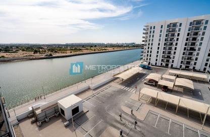Apartment - 1 Bedroom - 1 Bathroom for sale in Waters Edge - Yas Island - Abu Dhabi