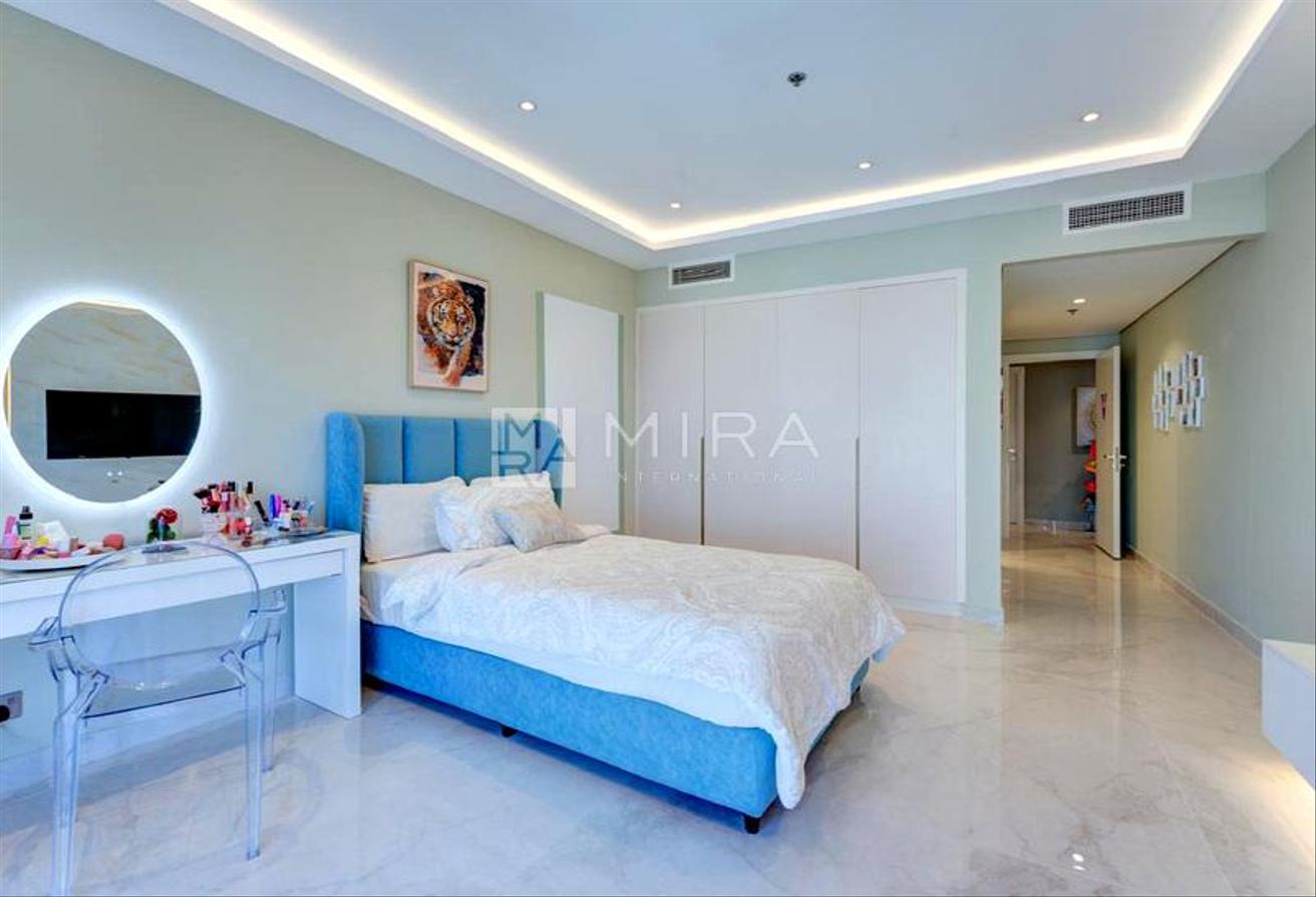 Fully Upgraded | High Floor | Sea View photo 17