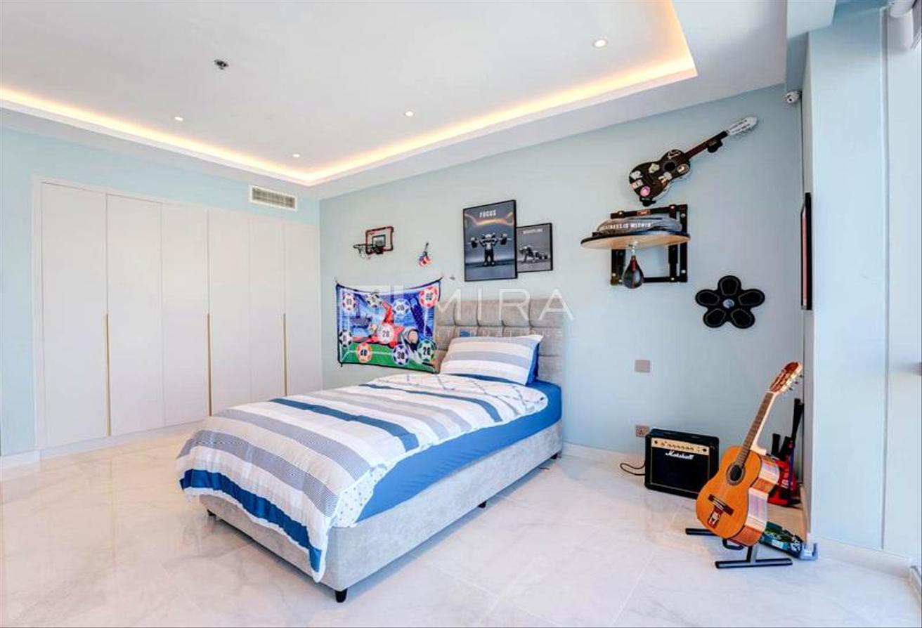 Fully Upgraded | High Floor | Sea View photo 18