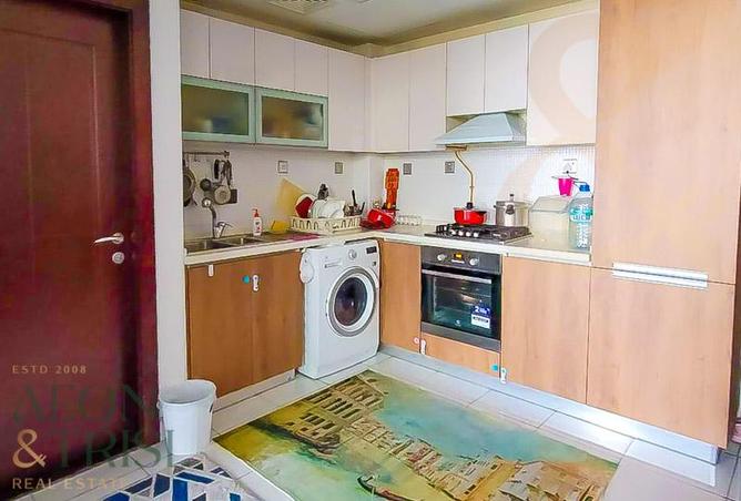 81944026 - Property Image 3