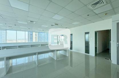 Office Space - Studio - 1 Bathroom for rent in Capital Golden Tower - Business Bay - Dubai
