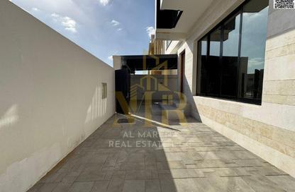 Villa - 5 Bedrooms - 7 Bathrooms for sale in Al Yasmeen 1 - Al Yasmeen - Ajman
