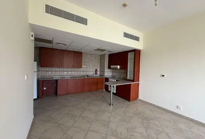 83226121 - Property Image 3