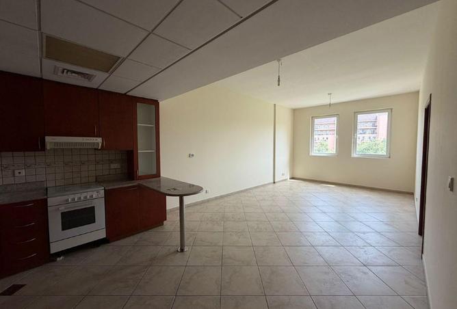 83226121 - Property Image 2