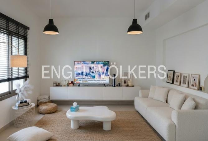 68271039 - Property Image 3