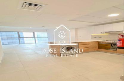 Apartment - 2 Bedrooms - 3 Bathrooms for sale in Radiant Square - City Of Lights - Al Reem Island - Abu Dhabi Apartment - 2 Bedrooms - 3 Bathrooms for sale in Radiant Square - City Of Lights - Al Reem Island - Abu Dhabi