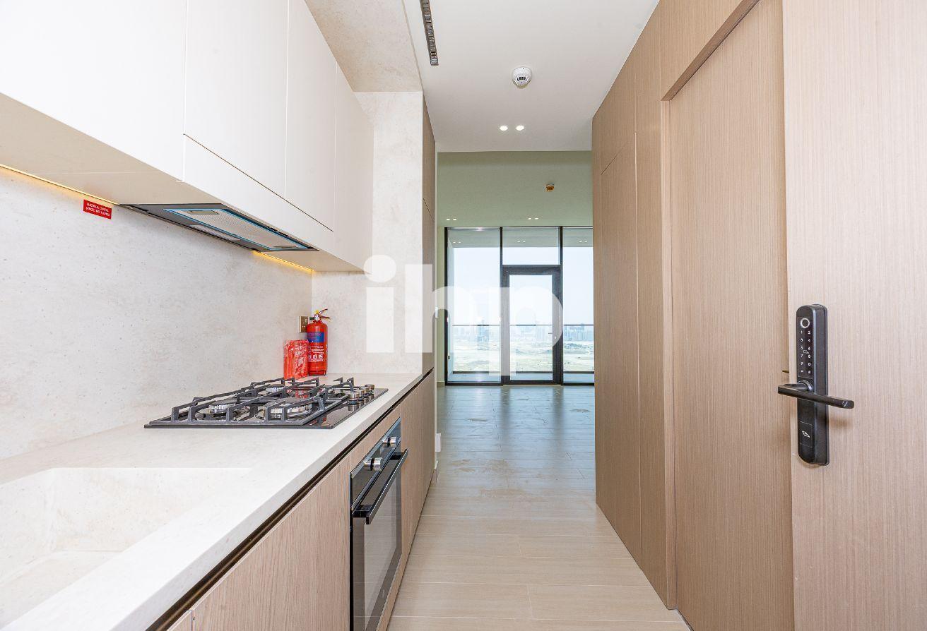Marina Views | High floor | Ready to occupy photo 10