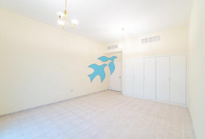 114168609 - Property Image 3