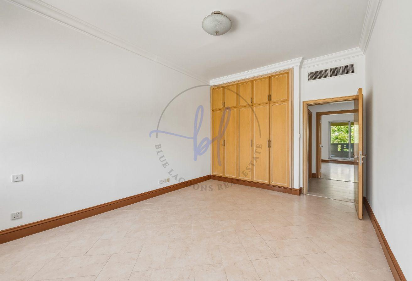 Lush Private Garden | Vacant Now | Villa in Phase2 photo 16