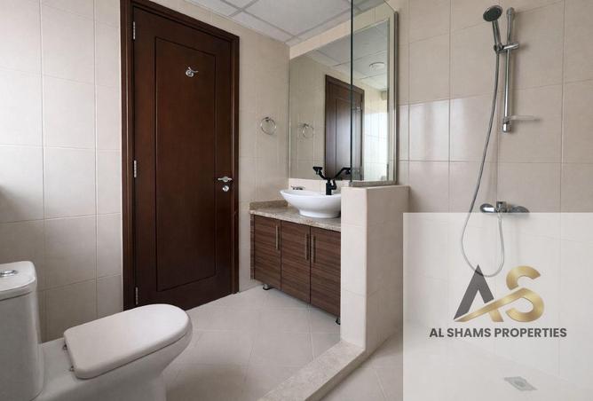 73844176 - Property Image 2