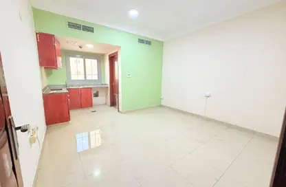 Apartment - 1 Bathroom for rent in Al Shamsi 1 - Muwaileh Commercial - Sharjah