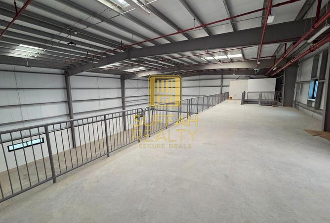 64033981 - Property Image 3