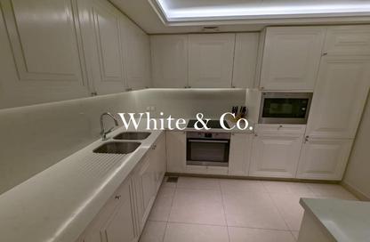 Apartment - 2 Bedrooms - 3 Bathrooms for rent in Kempinski BLVD - Downtown Dubai - Dubai