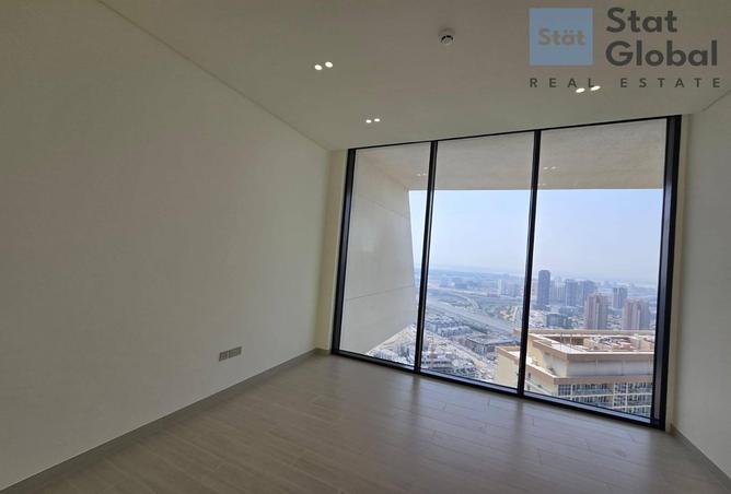 83221877 - Property Image 3