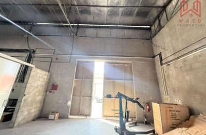 Warehouse - Studio - 1 for rent in Al Qusais Industrial Area - Al Qusais - Dubai