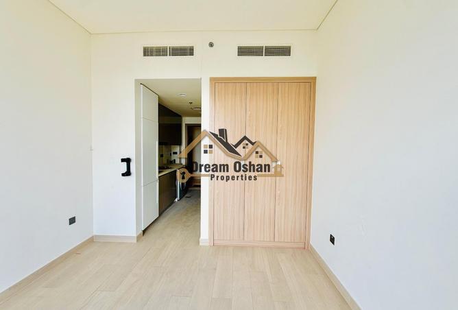 133444343 - Property Image 3