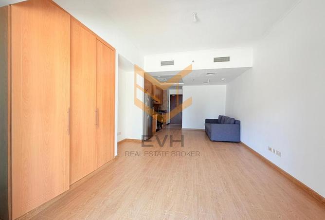 92266493 - Property Image 2