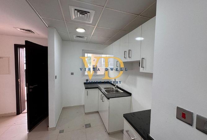 73844364 - Property Image 2