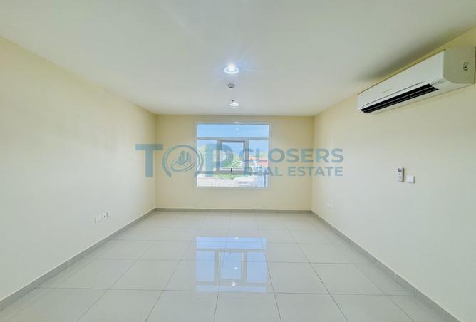 76192607 - Property Main Image