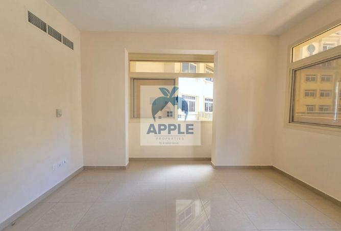 70288137 - Property Image 3