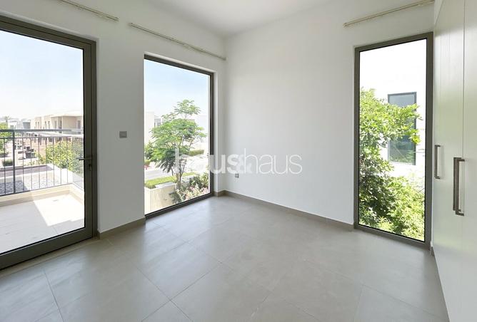 141893627 - Property Image 2