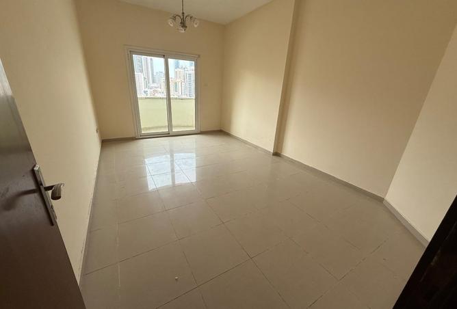 105133323 - Property Image 3