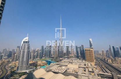 Apartment - 3 Bedrooms - 3 Bathrooms for sale in Vida Dubai Mall Tower 1 - Vida Residences Dubai Mall - Downtown Dubai - Dubai