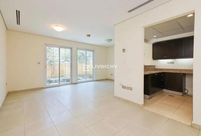 61666213 - Property Main Image