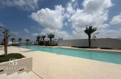 Apartment - 2 Bedrooms - 3 Bathrooms for rent in Seagate Building 3 - Seagate - Mina Rashid - Dubai