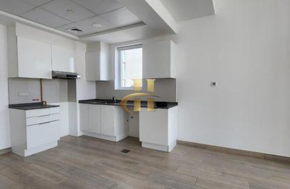 Apartment - 1 Bedroom - 1 Bathroom for rent in Bloom Towers B - Bloom Towers - District 10 - Jumeirah Village Circle - Dubai