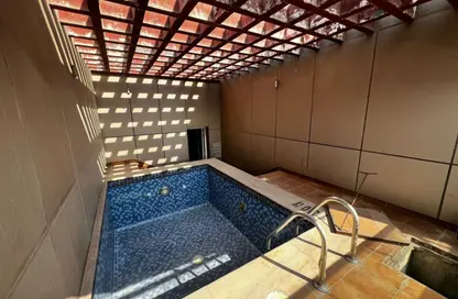 بنتهاوس - 4 غرف نوم - 6 حمامات للايجار في برج أساس - الخان لاجون - الخان - الشارقة