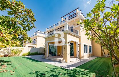 Villa - 4 Bedrooms - 5 Bathrooms for rent in District 4 - Jumeirah Park - Dubai