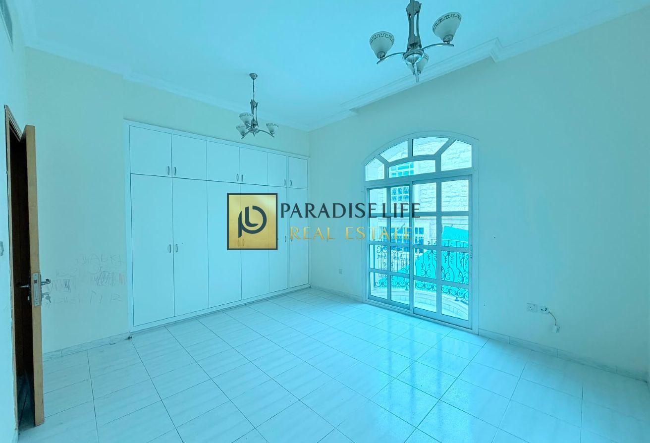 4 BEDROOMS ALL MASTERS SHERED POOL PRIME LOCATION photo 22