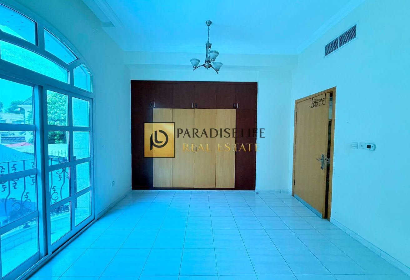 4 BEDROOMS ALL MASTERS SHERED POOL PRIME LOCATION photo 15