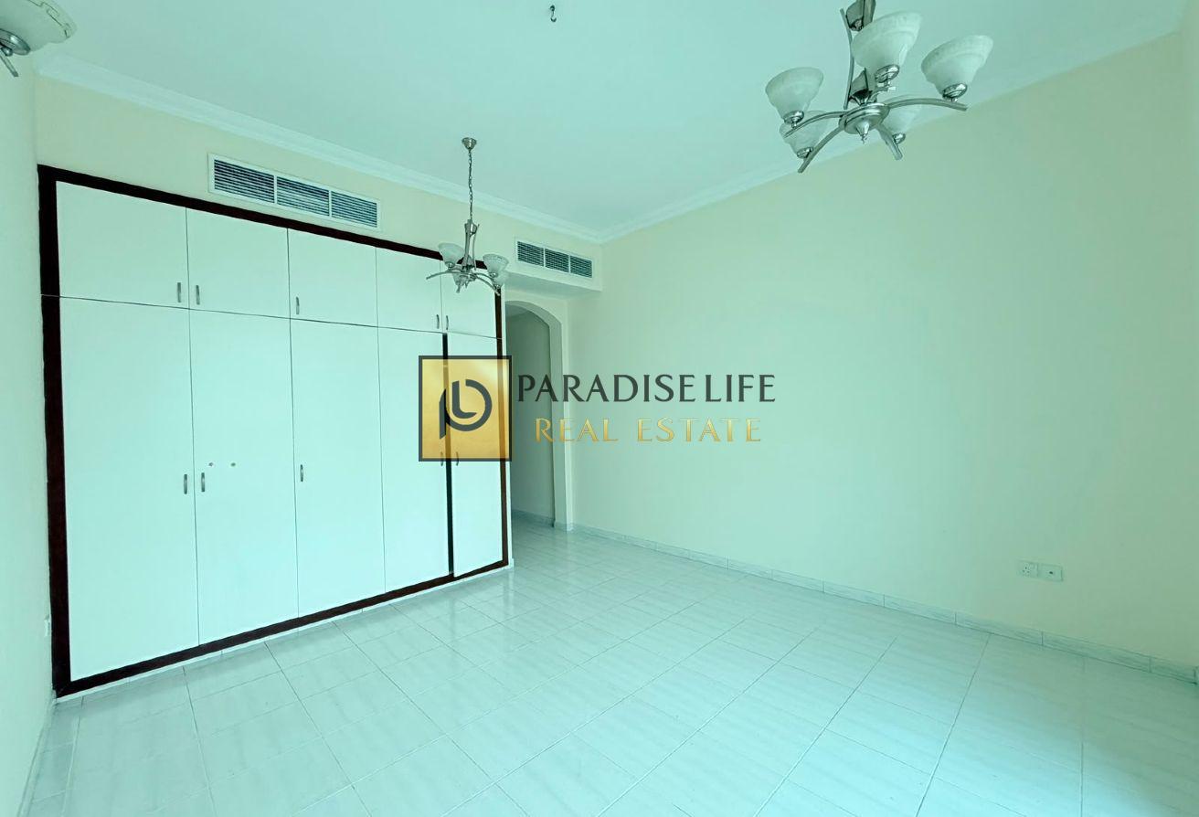 4 BEDROOMS ALL MASTERS SHERED POOL PRIME LOCATION photo 21