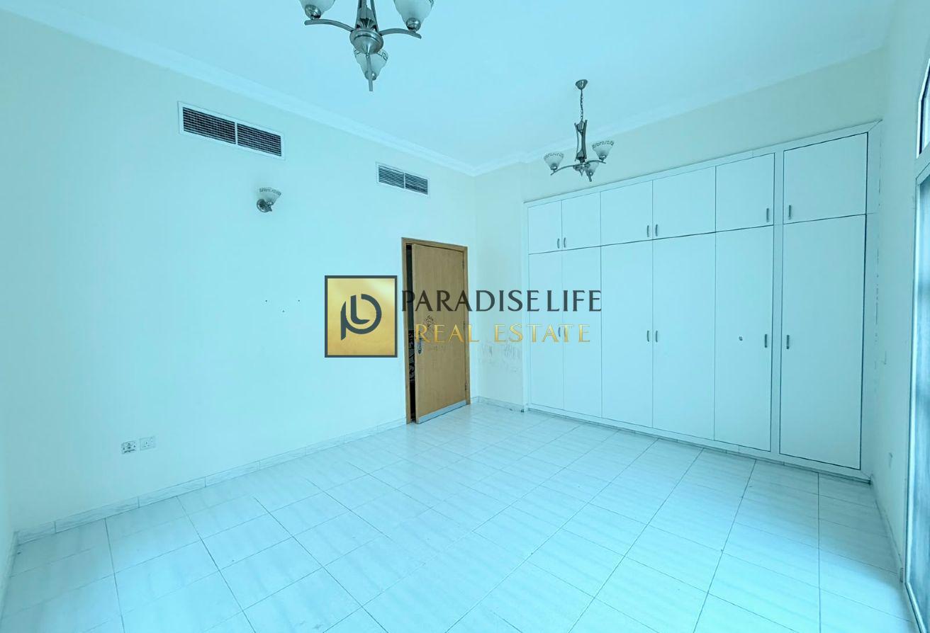 4 BEDROOMS ALL MASTERS SHERED POOL PRIME LOCATION photo 19