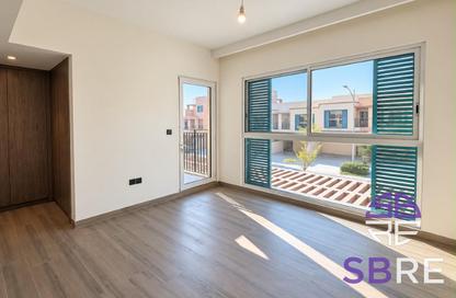Townhouse - 4 - 4 for sale in Nice - Damac Lagoons - Dubai