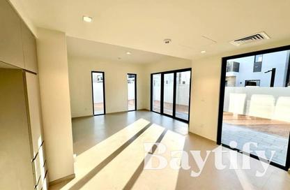 Townhouse - 4 - 4 for rent in Greenview - Emaar South - Dubai South (Dubai World Central) - Dubai