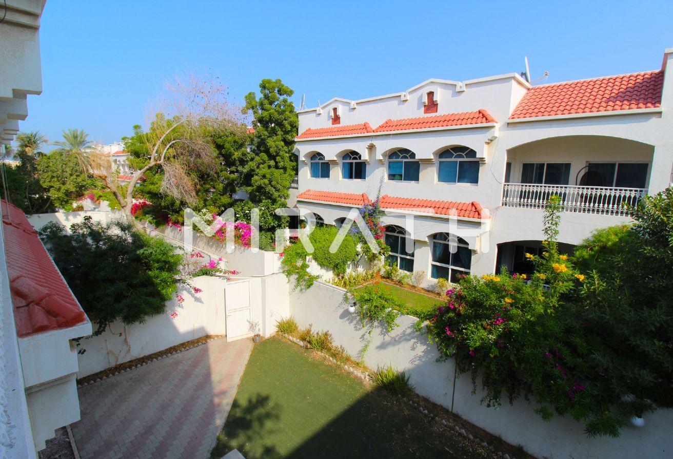 WELL BUILT VILLA | PRIVATE GARDEN | MAID'S ROOM photo 2