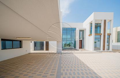 Villa - 5 - 6 for rent in Seef Al Jubail - Al Jubail Island - Abu Dhabi Villa - 5 - 6 for rent in Seef Al Jubail - Al Jubail Island - Abu Dhabi