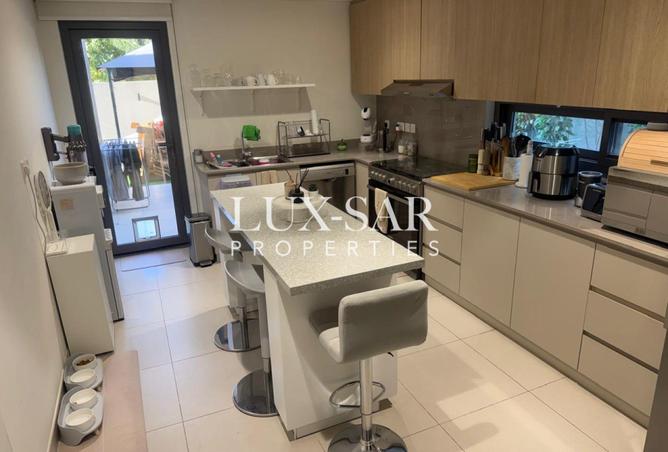 90918679 - Property Image 3